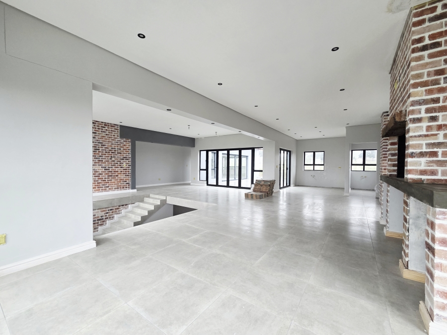 4 Bedroom Property for Sale in Haasendal Western Cape
